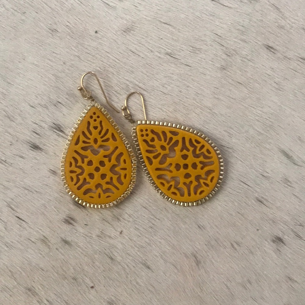 Mustard earrings